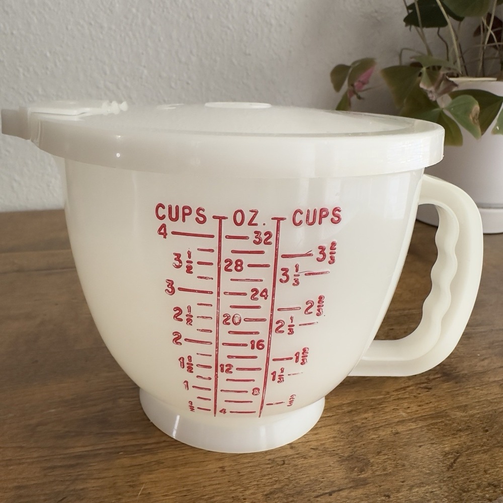 Vtg 1977 Tupperware Mix N Store Measuring Cup & Lid 4 Cup 1288-4 1289-7 Sheer